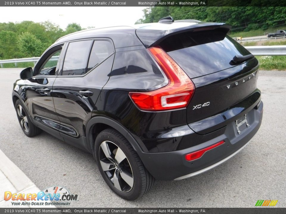 2019 Volvo XC40 T5 Momentum AWD Onyx Black Metallic / Charcoal Photo #8