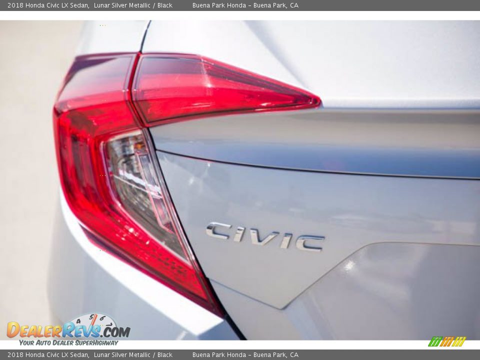 2018 Honda Civic LX Sedan Lunar Silver Metallic / Black Photo #12