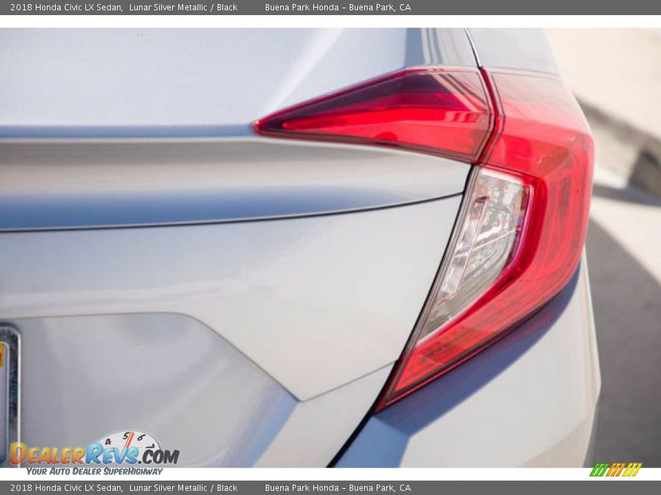 2018 Honda Civic LX Sedan Lunar Silver Metallic / Black Photo #13