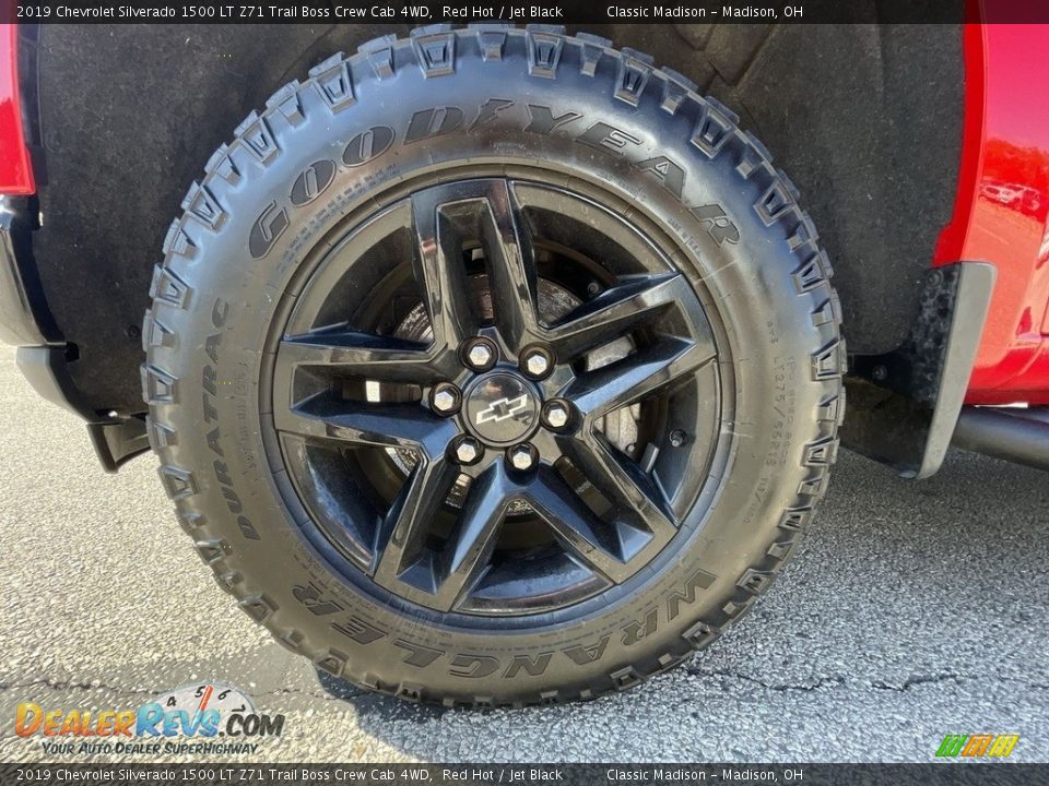 2019 Chevrolet Silverado 1500 LT Z71 Trail Boss Crew Cab 4WD Red Hot / Jet Black Photo #2