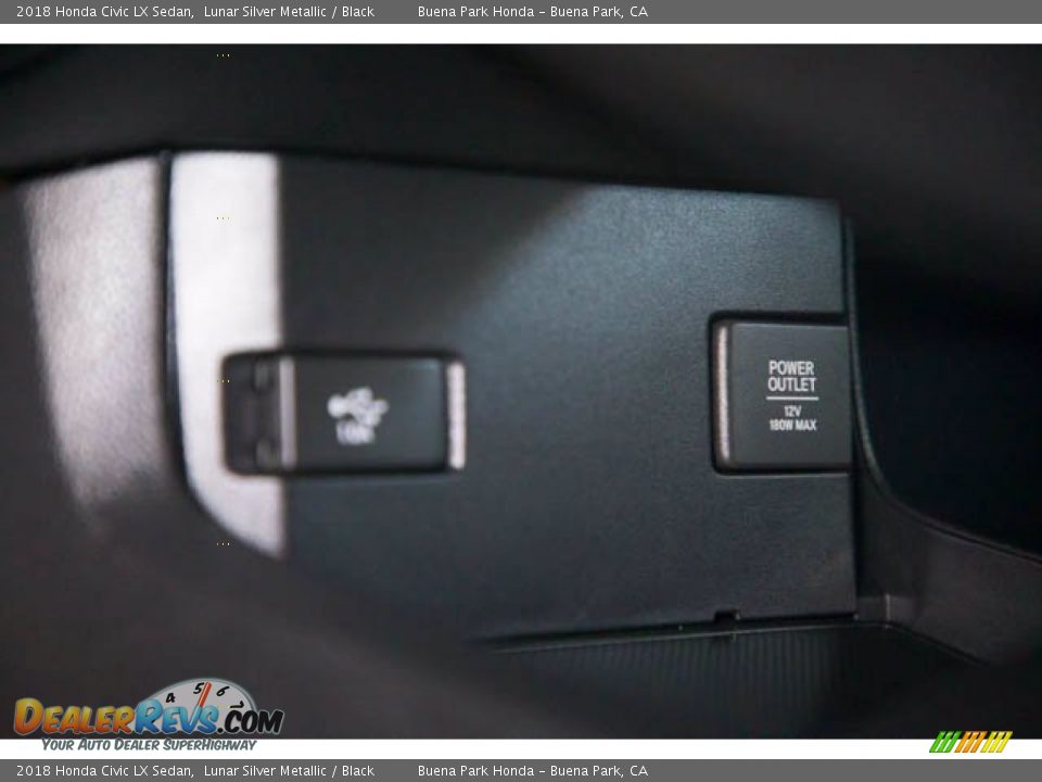2018 Honda Civic LX Sedan Lunar Silver Metallic / Black Photo #18