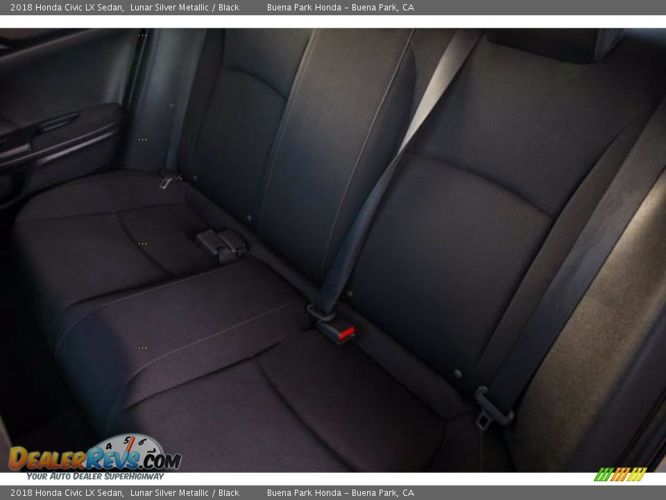 2018 Honda Civic LX Sedan Lunar Silver Metallic / Black Photo #20