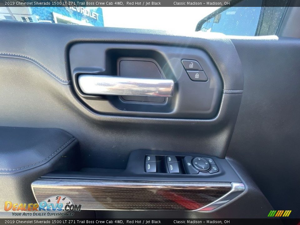 2019 Chevrolet Silverado 1500 LT Z71 Trail Boss Crew Cab 4WD Red Hot / Jet Black Photo #5