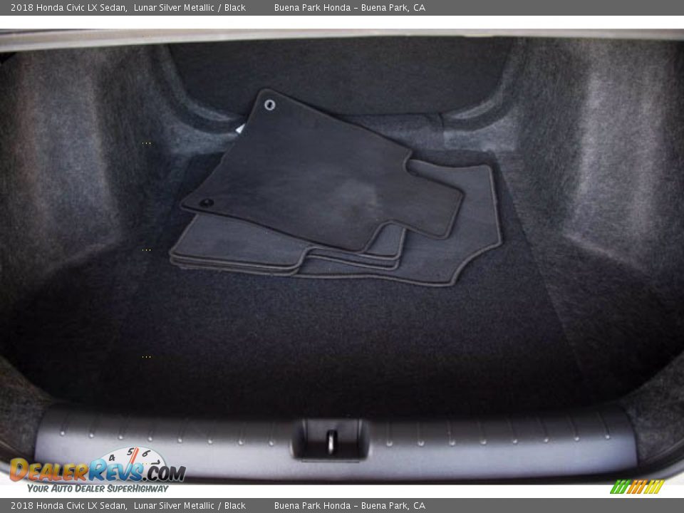 2018 Honda Civic LX Sedan Lunar Silver Metallic / Black Photo #21