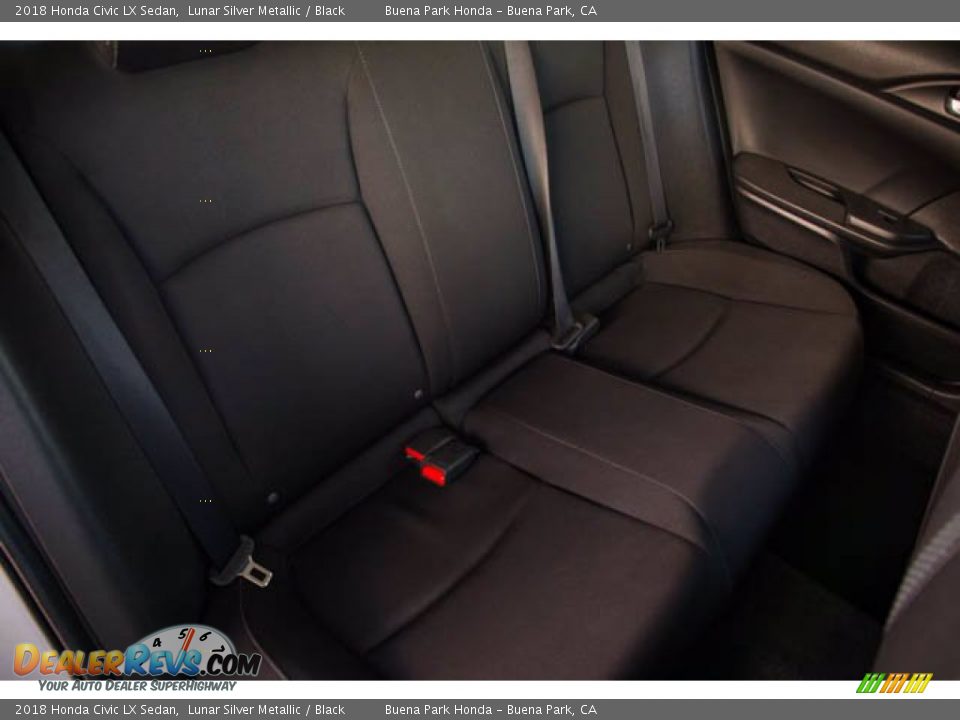 2018 Honda Civic LX Sedan Lunar Silver Metallic / Black Photo #23