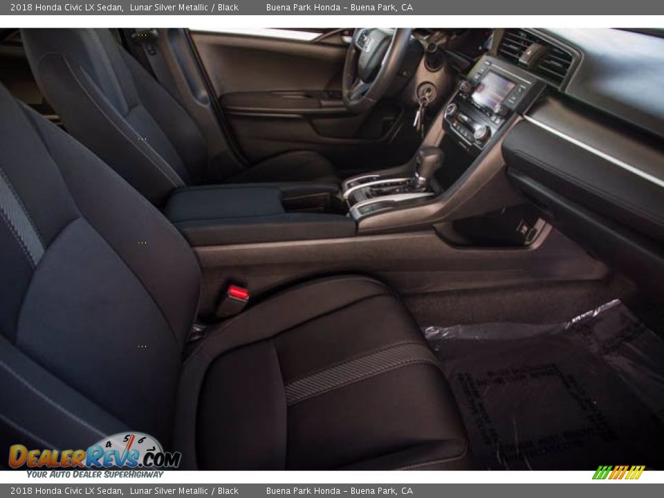 2018 Honda Civic LX Sedan Lunar Silver Metallic / Black Photo #24