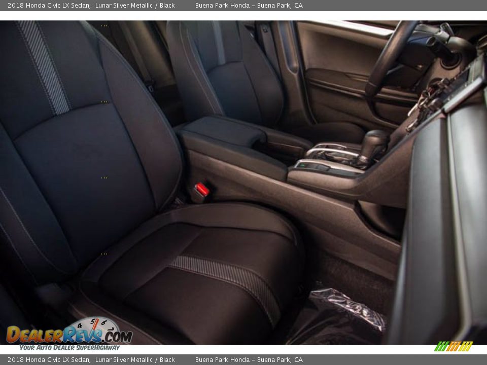 2018 Honda Civic LX Sedan Lunar Silver Metallic / Black Photo #25