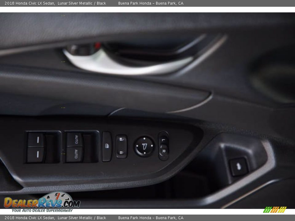2018 Honda Civic LX Sedan Lunar Silver Metallic / Black Photo #30