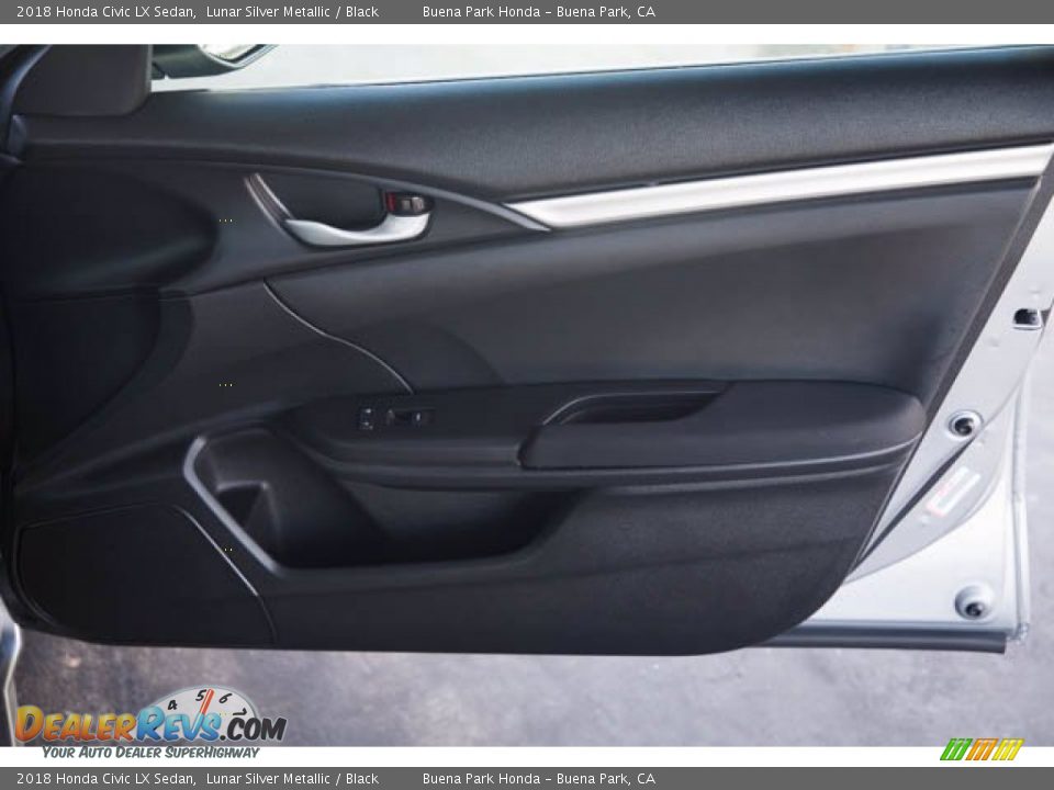 2018 Honda Civic LX Sedan Lunar Silver Metallic / Black Photo #33