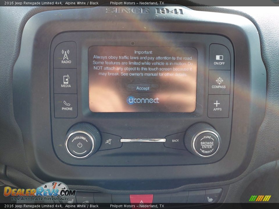 2016 Jeep Renegade Limited 4x4 Alpine White / Black Photo #19