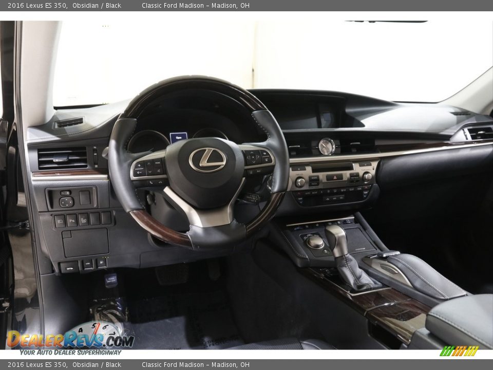 Dashboard of 2016 Lexus ES 350 Photo #6