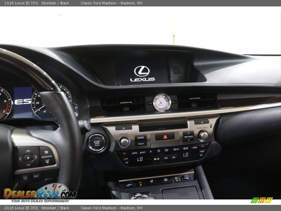 Controls of 2016 Lexus ES 350 Photo #9