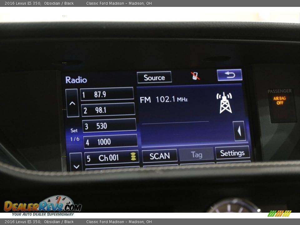 Audio System of 2016 Lexus ES 350 Photo #11