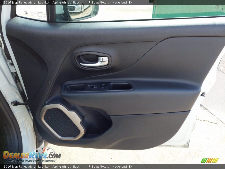 2016 Jeep Renegade Limited 4x4 Alpine White / Black Photo #29