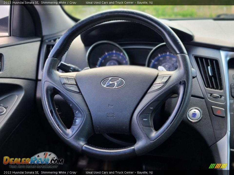 2013 Hyundai Sonata SE Shimmering White / Gray Photo #24