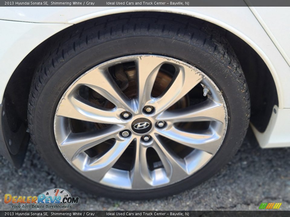 2013 Hyundai Sonata SE Shimmering White / Gray Photo #29