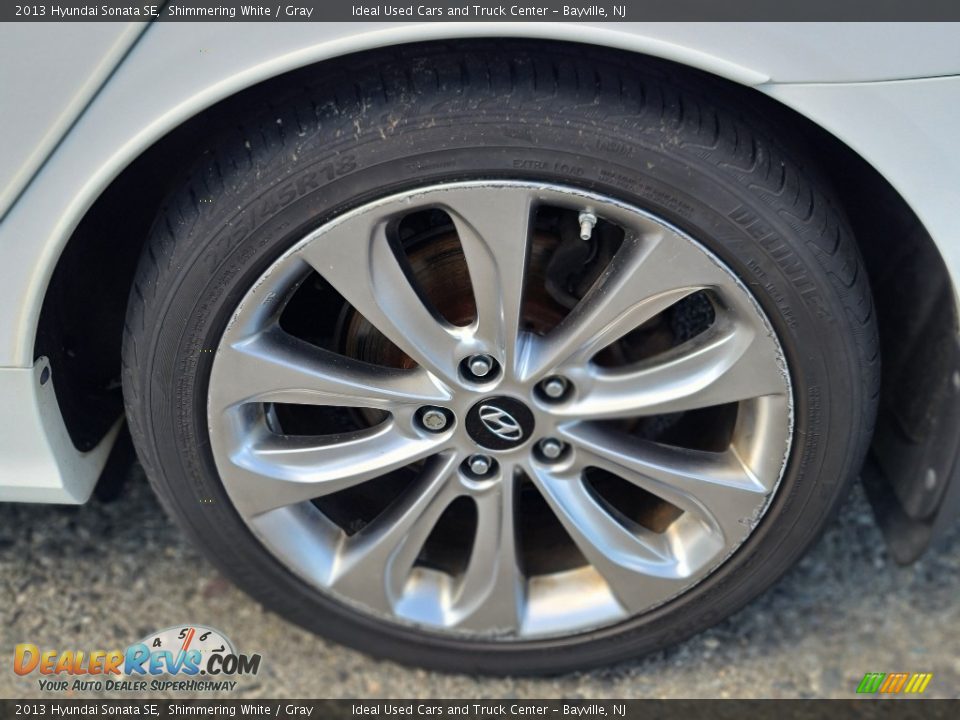 2013 Hyundai Sonata SE Shimmering White / Gray Photo #30