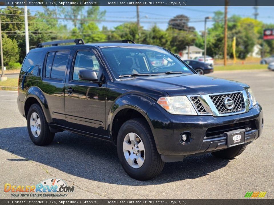 2011 Nissan Pathfinder LE 4x4 Super Black / Graphite Photo #7