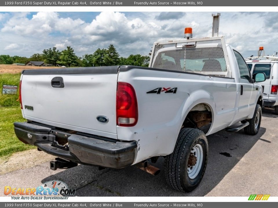 1999 Ford F350 Super Duty XL Regular Cab 4x4 Oxford White / Blue Photo #4