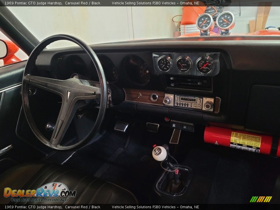 Dashboard of 1969 Pontiac GTO Judge Hardtop Photo #2