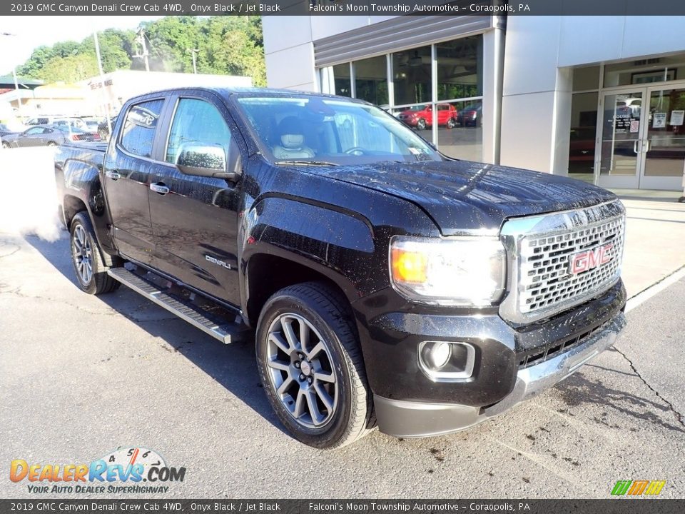 2019 GMC Canyon Denali Crew Cab 4WD Onyx Black / Jet Black Photo #8