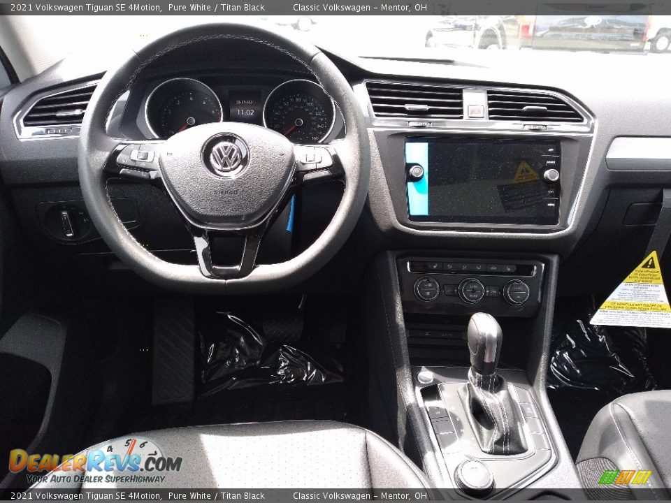 2021 Volkswagen Tiguan SE 4Motion Pure White / Titan Black Photo #3