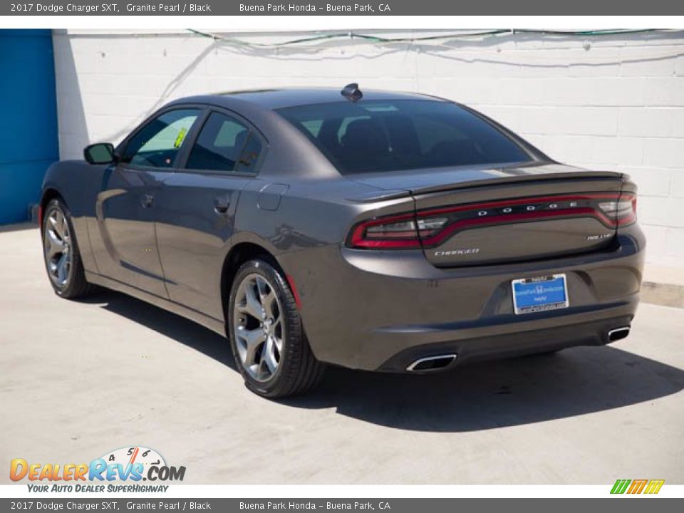 2017 Dodge Charger SXT Granite Pearl / Black Photo #2