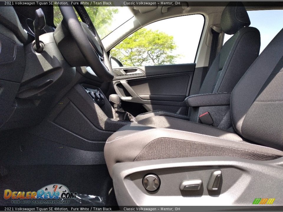 2021 Volkswagen Tiguan SE 4Motion Pure White / Titan Black Photo #4