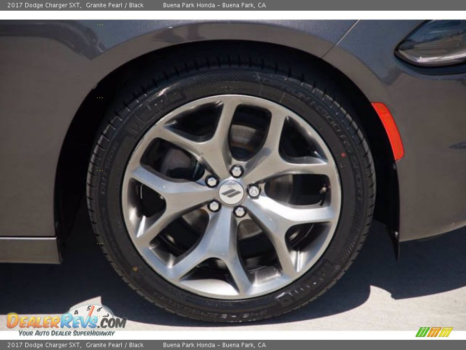 2017 Dodge Charger SXT Granite Pearl / Black Photo #33