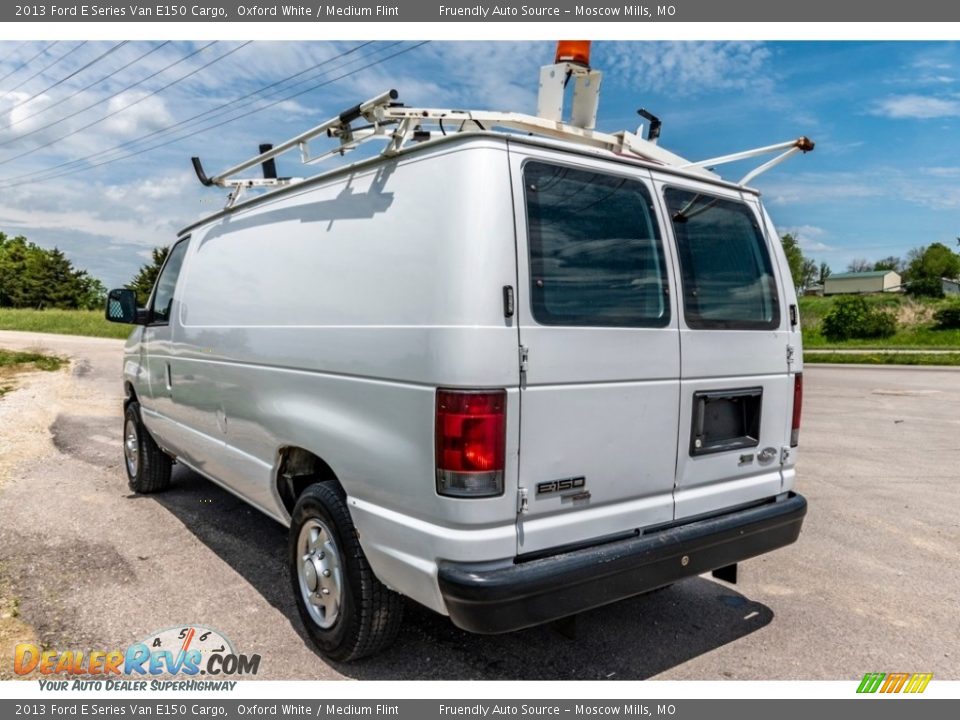 2013 Ford E Series Van E150 Cargo Oxford White / Medium Flint Photo #6