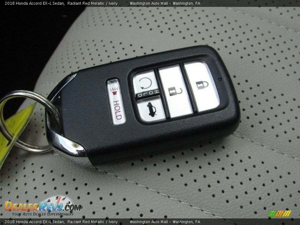 2018 Honda Accord EX-L Sedan Radiant Red Metallic / Ivory Photo #26