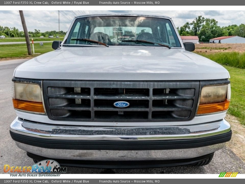 1997 Ford F350 XL Crew Cab Oxford White / Royal Blue Photo #9