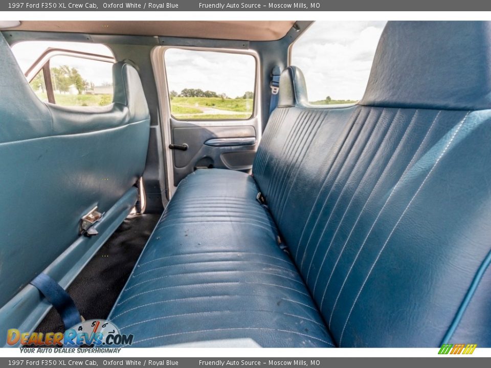 Rear Seat of 1997 Ford F350 XL Crew Cab Photo #23