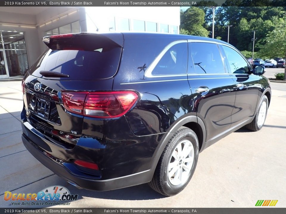 2019 Kia Sorento LX V6 Ebony Black / Satin Black Photo #2