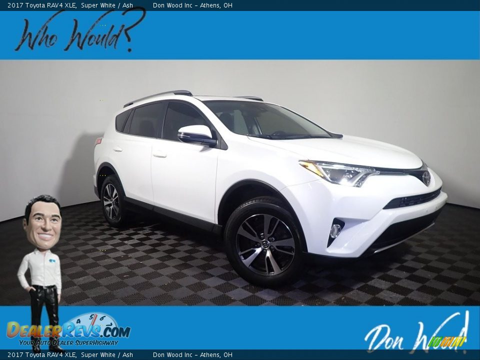 2017 Toyota RAV4 XLE Super White / Ash Photo #1