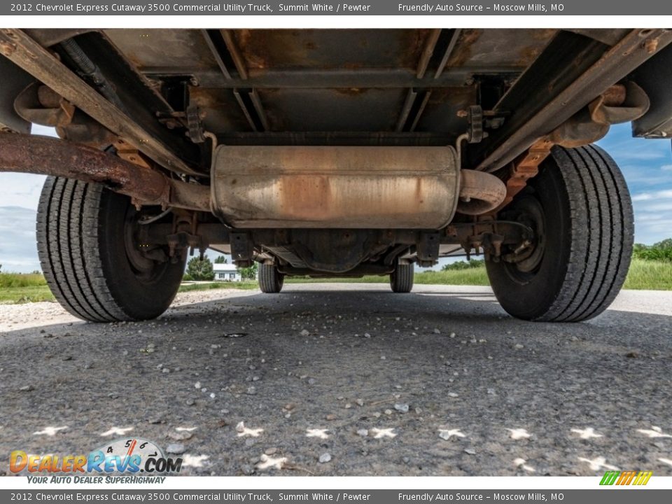 2012 Chevrolet Express Cutaway 3500 Commercial Utility Truck Summit White / Pewter Photo #13