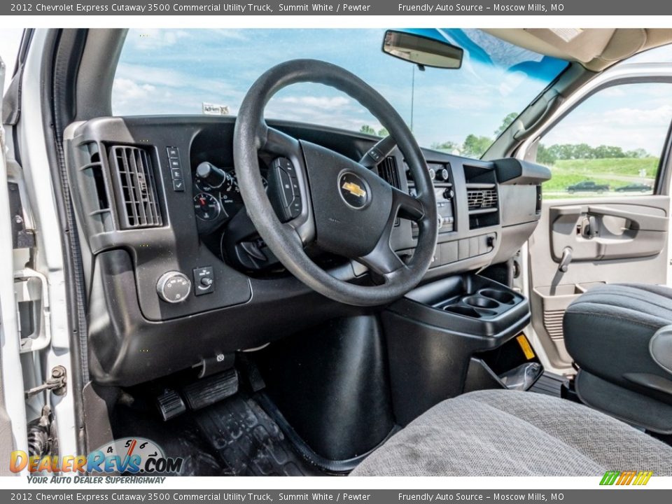 2012 Chevrolet Express Cutaway 3500 Commercial Utility Truck Summit White / Pewter Photo #19