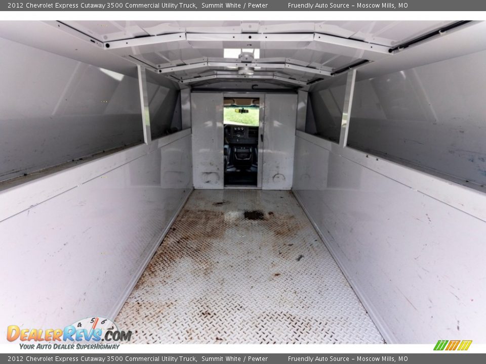 2012 Chevrolet Express Cutaway 3500 Commercial Utility Truck Summit White / Pewter Photo #26