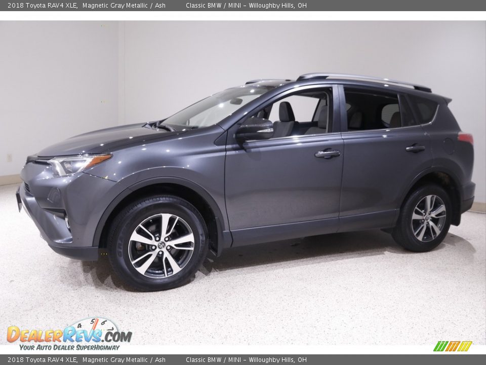 2018 Toyota RAV4 XLE Magnetic Gray Metallic / Ash Photo #3