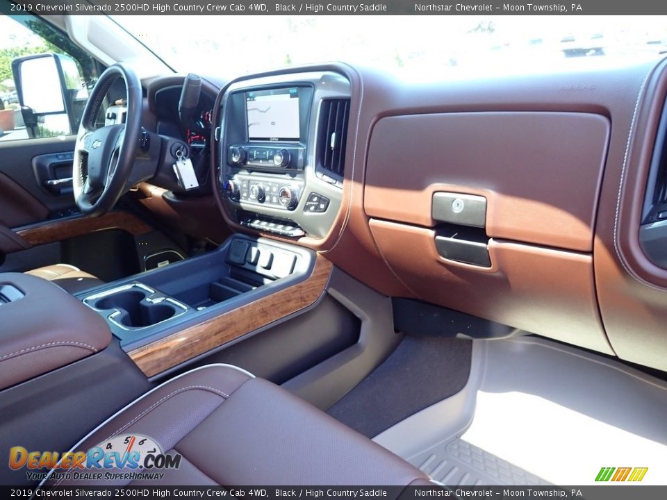 Front Seat of 2019 Chevrolet Silverado 2500HD High Country Crew Cab 4WD Photo #15