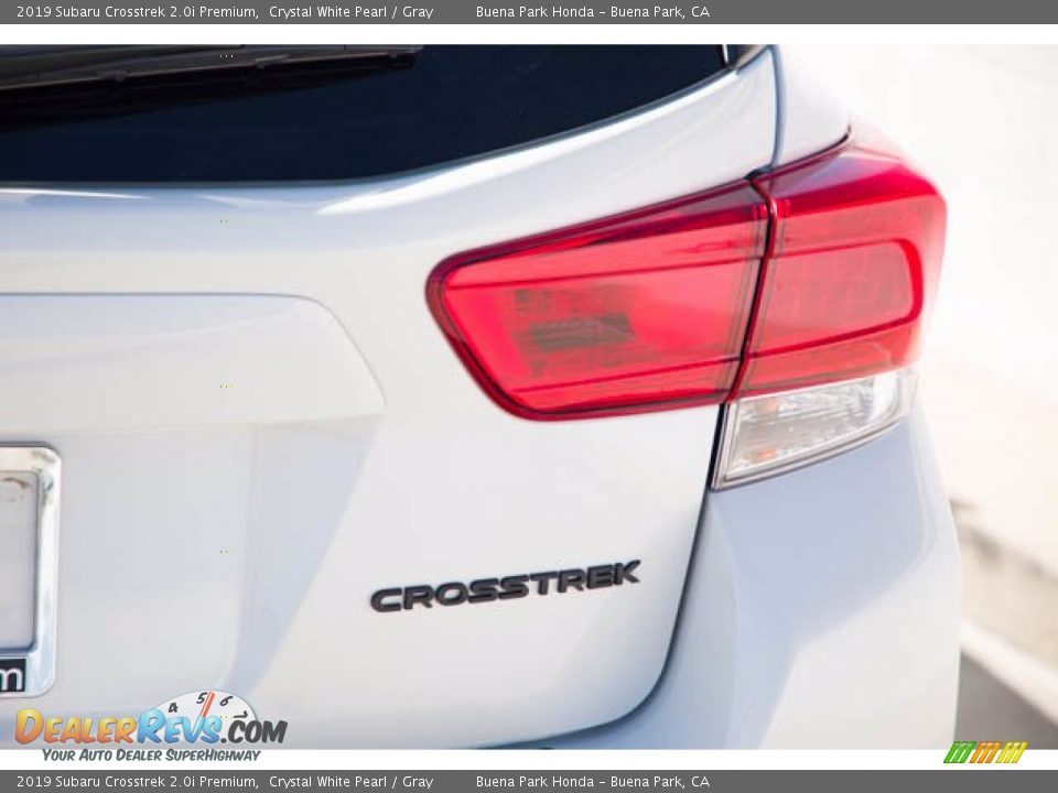 2019 Subaru Crosstrek 2.0i Premium Crystal White Pearl / Gray Photo #11