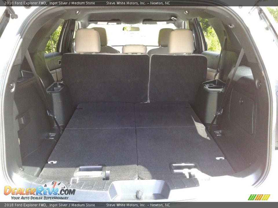2018 Ford Explorer FWD Trunk Photo #16