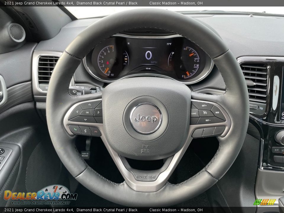 2021 Jeep Grand Cherokee Laredo 4x4 Diamond Black Crystal Pearl / Black Photo #10