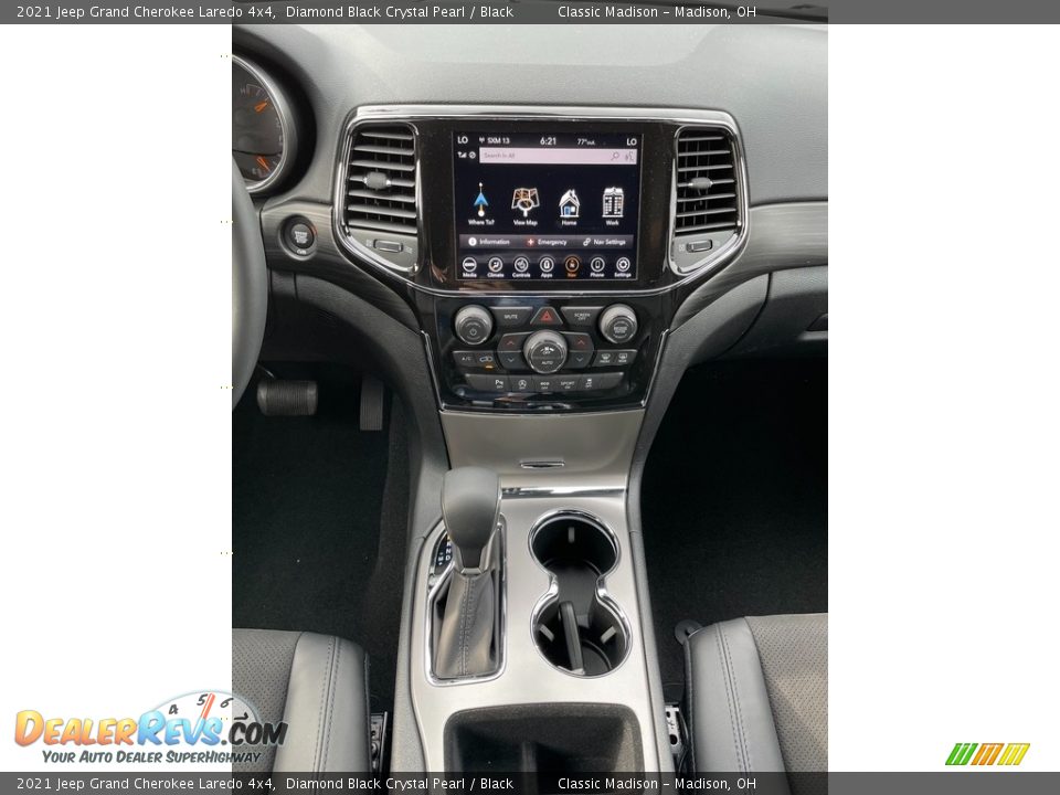 2021 Jeep Grand Cherokee Laredo 4x4 Diamond Black Crystal Pearl / Black Photo #11