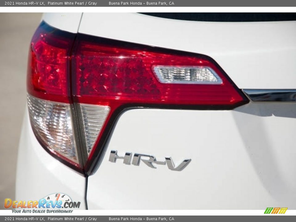 2021 Honda HR-V LX Platinum White Pearl / Gray Photo #8