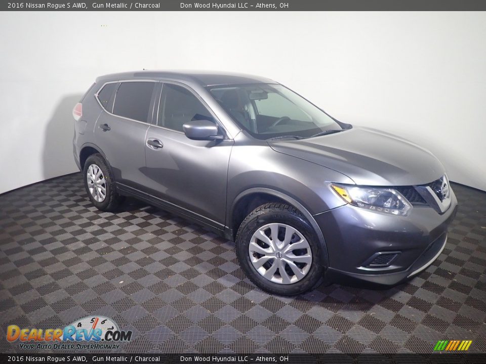 2016 Nissan Rogue S AWD Gun Metallic / Charcoal Photo #3