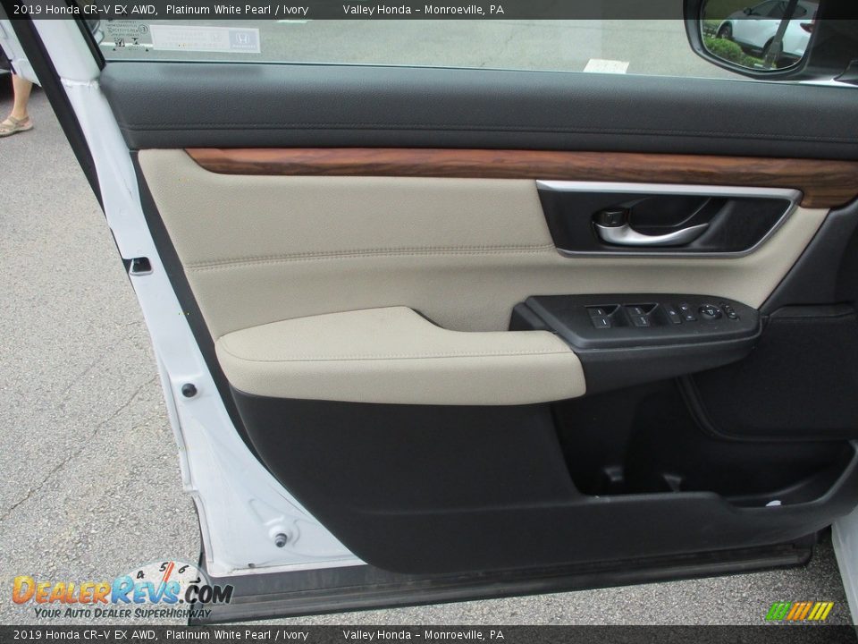 2019 Honda CR-V EX AWD Platinum White Pearl / Ivory Photo #10