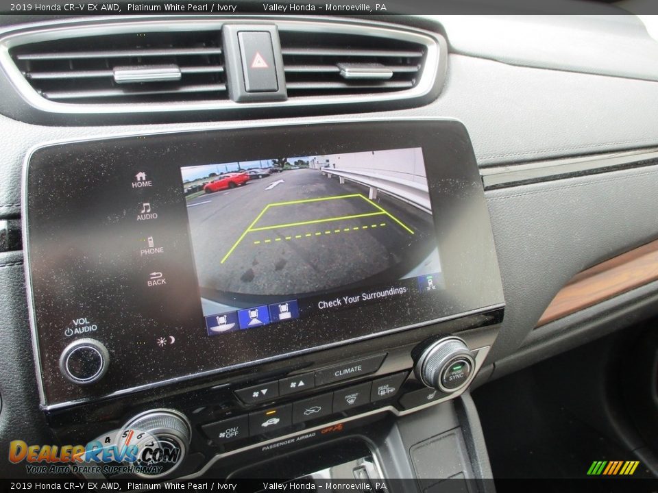 2019 Honda CR-V EX AWD Platinum White Pearl / Ivory Photo #16