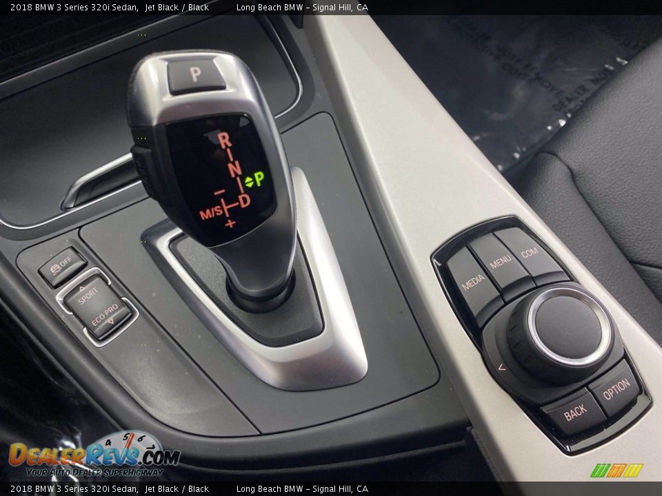 2018 BMW 3 Series 320i Sedan Jet Black / Black Photo #27