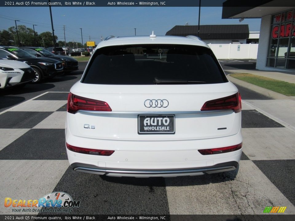 2021 Audi Q5 Premium quattro Ibis White / Black Photo #4